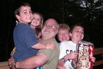 6.6.10.popsgrandkids01.jpg