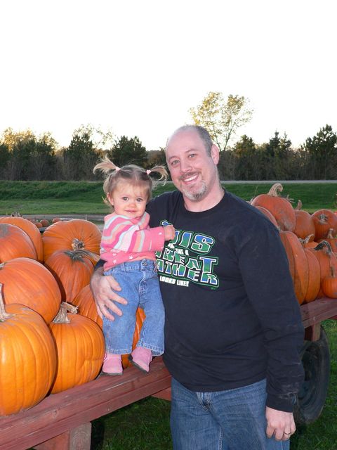 Daddy and Sammi had a great time picking out pumpkins
